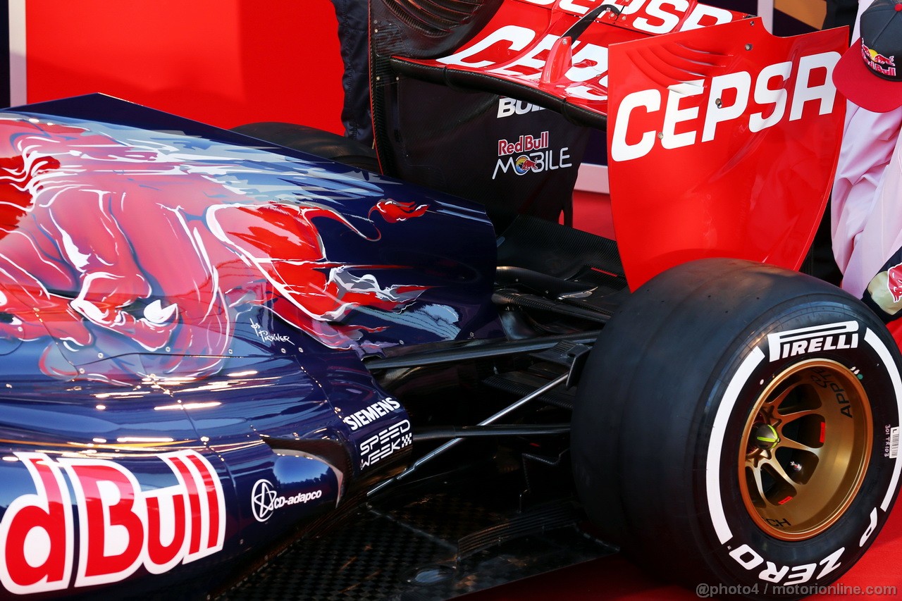 TORO ROSSO STR8