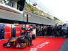 TORO ROSSO STR8, Daniel Ricciardo (AUS) Scuderia Toro Rosso STR8 thorws his helmet up into the air.
