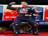 TORO ROSSO STR8, Daniel Ricciardo (AUS) Scuderia Toro Rosso.
