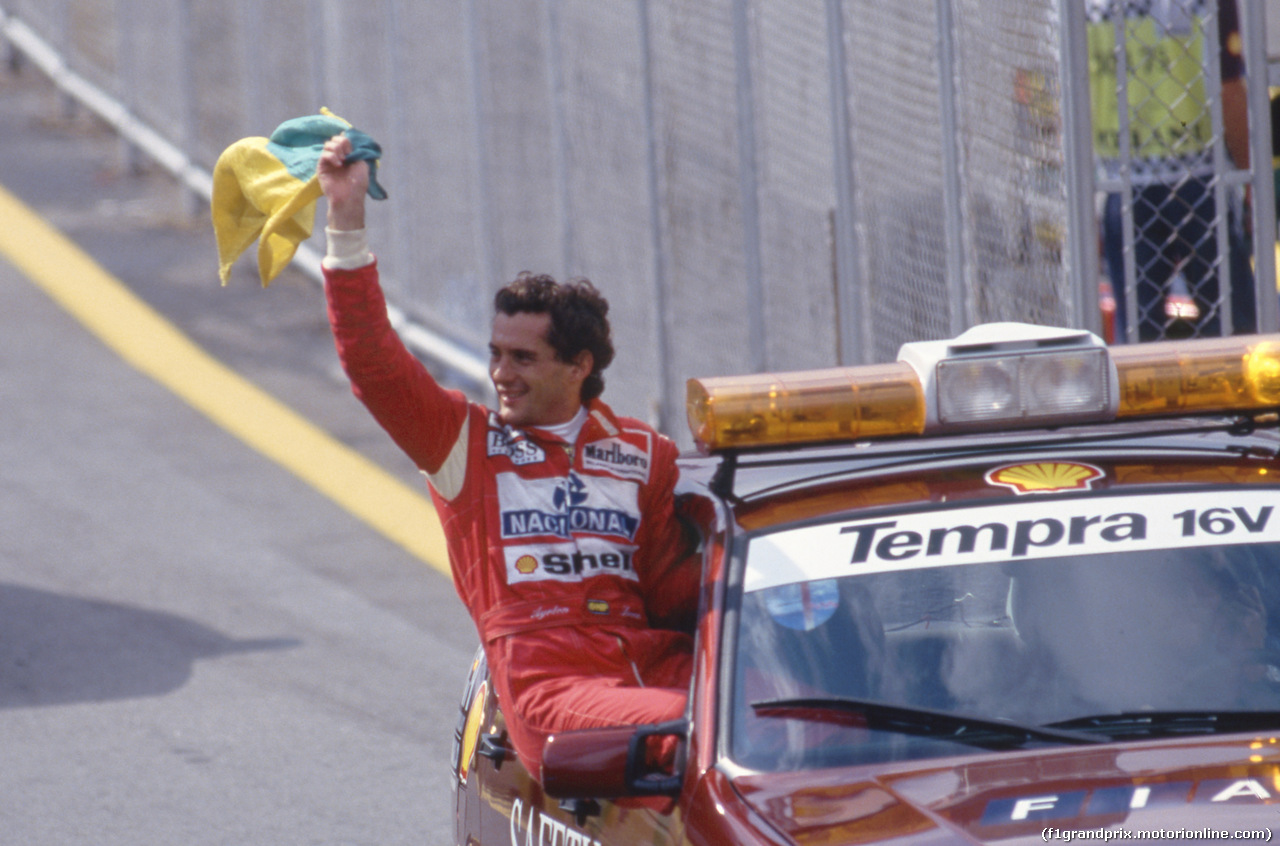 AYRTON SENNA, Ayrton Senna da Silva (BRA) McLaren 1st position celebrates victory