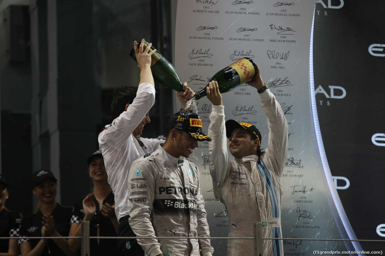 GP ABU DHABI, 23.11.2014- Gara, Lewis Hamilton (GBR) Mercedes AMG F1 W05 vincitore e Champion F1 2014, secondo Felipe Massa (BRA) Williams F1 Team FW36 e terzo Valtteri Bottas (FIN) Williams F1 Team FW36