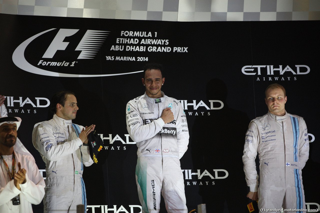 GP ABU DHABI, 23.11.2014- Gara, Lewis Hamilton (GBR) Mercedes AMG F1 W05 vincitore e Champion F1 2014, secondo Felipe Massa (BRA) Williams F1 Team FW36 e terzo Valtteri Bottas (FIN) Williams F1 Team FW36