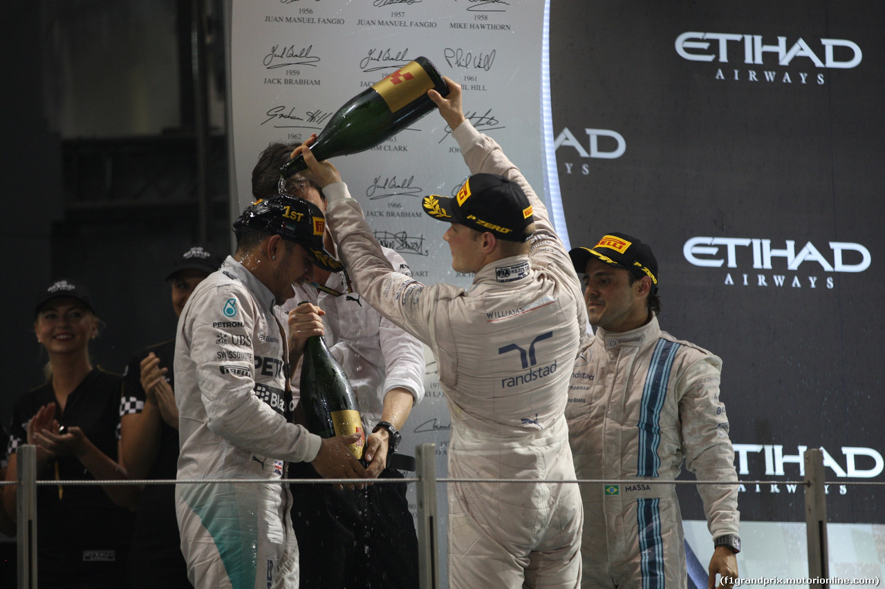 GP ABU DHABI, 23.11.2014- Gara, Lewis Hamilton (GBR) Mercedes AMG F1 W05 vincitore e Champion F1 2014, secondo Felipe Massa (BRA) Williams F1 Team FW36 e terzo Valtteri Bottas (FIN) Williams F1 Team FW36