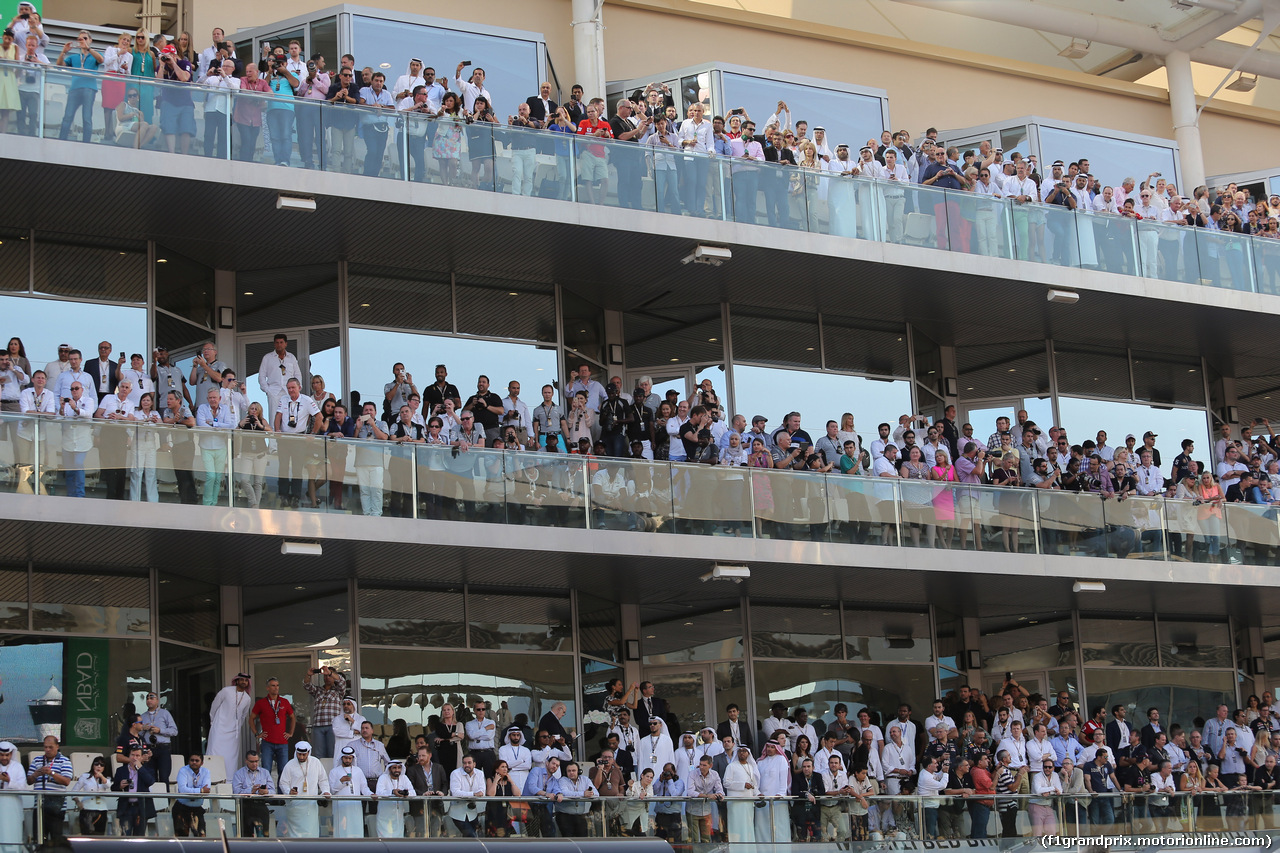 GP ABU DHABI, 23.11.2014- Gara, Fans