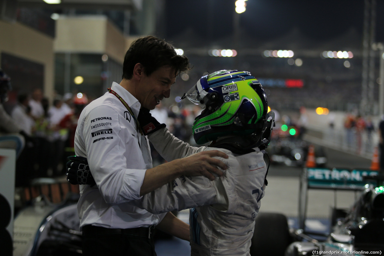 GP ABU DHABI, 23.11.2014- Gara, secondo Felipe Massa (BRA) Williams F1 Team FW36 e Toto Wolff (GER) Mercedes AMG F1 Shareholder e Executive Director