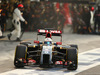 GP ABU DHABI, 23.11.2014- Gara, Pit stop, Romain Grosjean (FRA) Lotus F1 Team E22