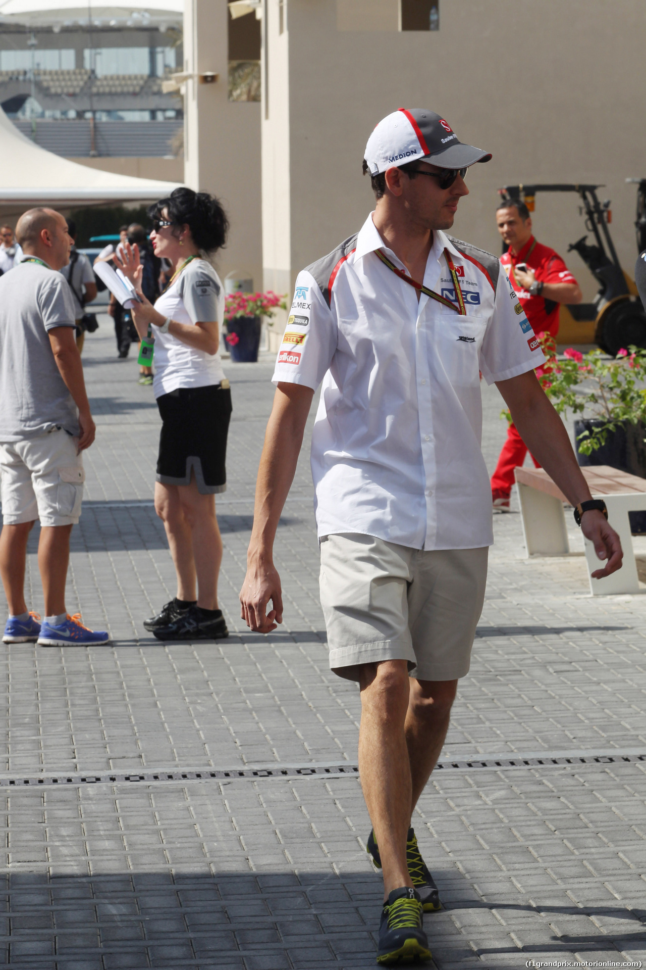 GP ABU DHABI, 20.11.2014 - Adrian Sutil (GER) Sauber F1 Team C33