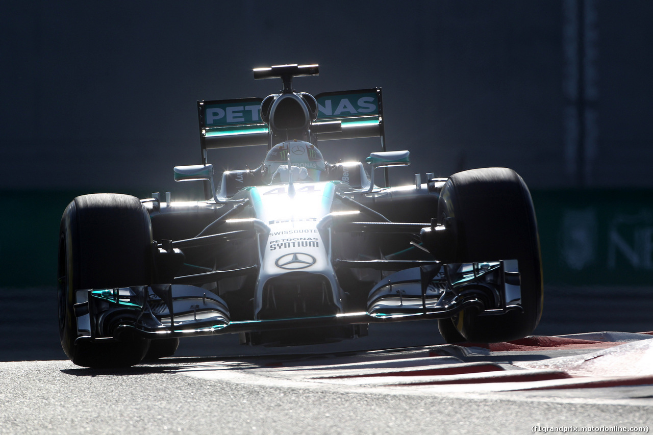 GP ABU DHABI, 22.11.2014 - Prove Libere 3, Nico Rosberg (GER) Mercedes AMG F1 W05