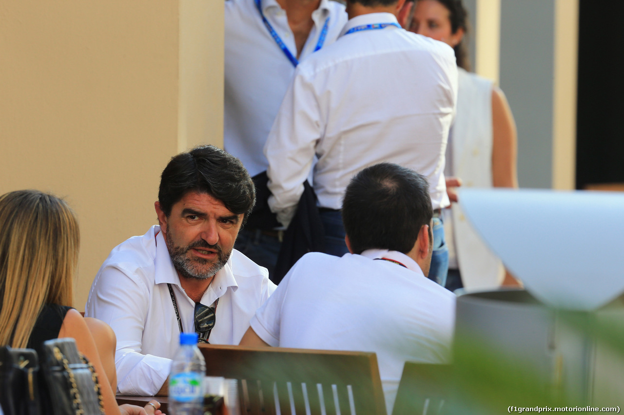 GP ABU DHABI, 22.1.2014 - Free practice 3, Luis Garcia Abad (ESP), manager of Fernando Alonso (ESP)