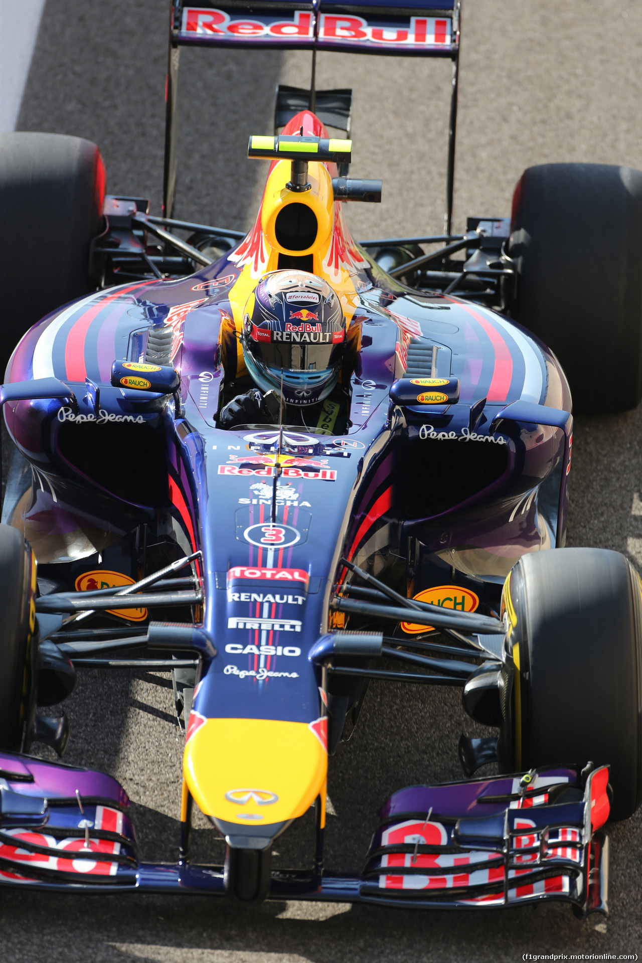 GP ABU DHABI, 22.1.2014 - Free practice 3, Daniel Ricciardo (AUS) Red Bull Racing RB10