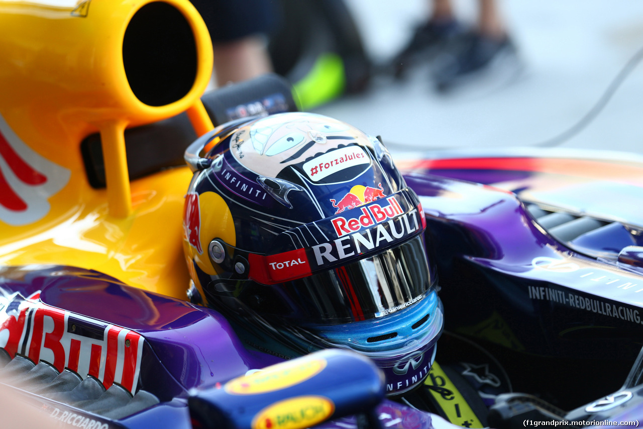 GP ABU DHABI, 22.11.2014 - Free practice 3, Daniel Ricciardo (AUS) Red Bull Racing RB10