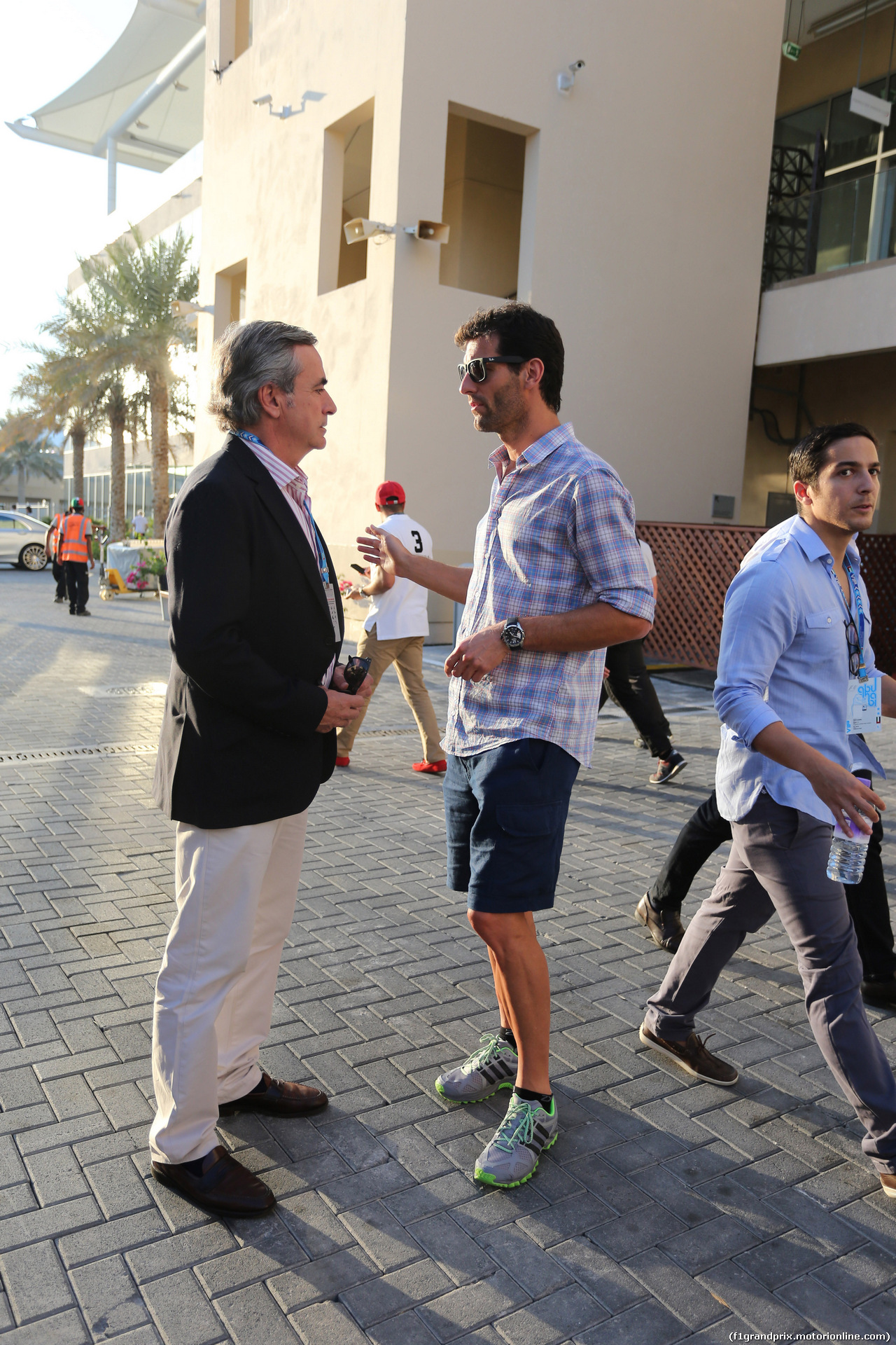 GP ABU DHABI, 22.11.2014 - Qualifiche, Carlos Sainz e Mark Webber (AUS)