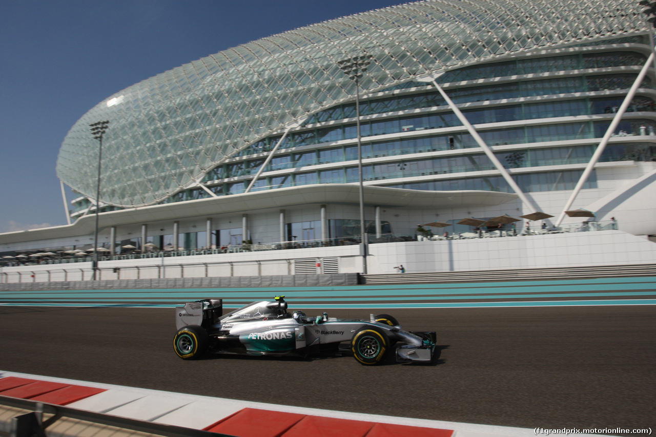 GP ABU DHABI, 21.11.2014 - Prove Libere 1, Nico Rosberg (GER) Mercedes AMG F1 W05