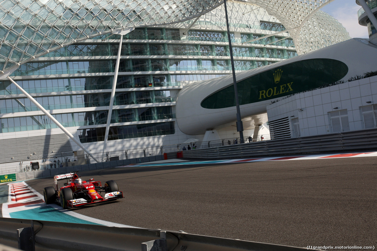 GP ABU DHABI, 21.11.2014 - Prove Libere 1, Fernando Alonso (ESP) Ferrari F14-T