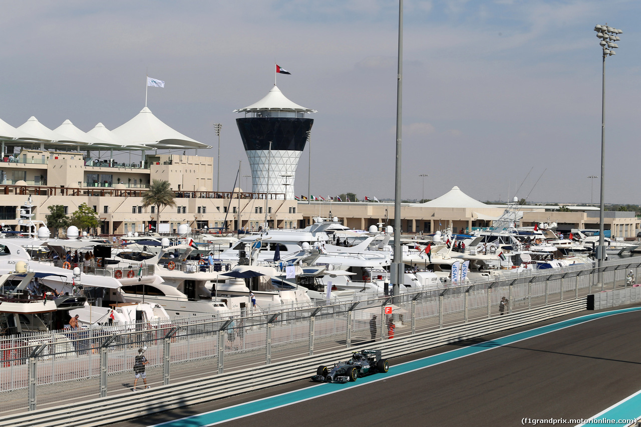 GP ABU DHABI, 21.11.2014 - Prove Libere 1, Nico Rosberg (GER) Mercedes AMG F1 W05