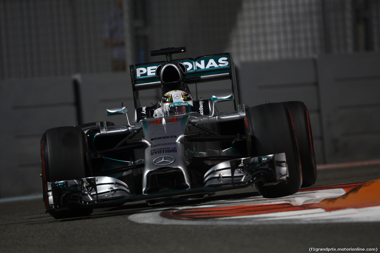 GP ABU DHABI, 21.11.2014 - Prove Libere 2, Lewis Hamilton (GBR) Mercedes AMG F1 W05