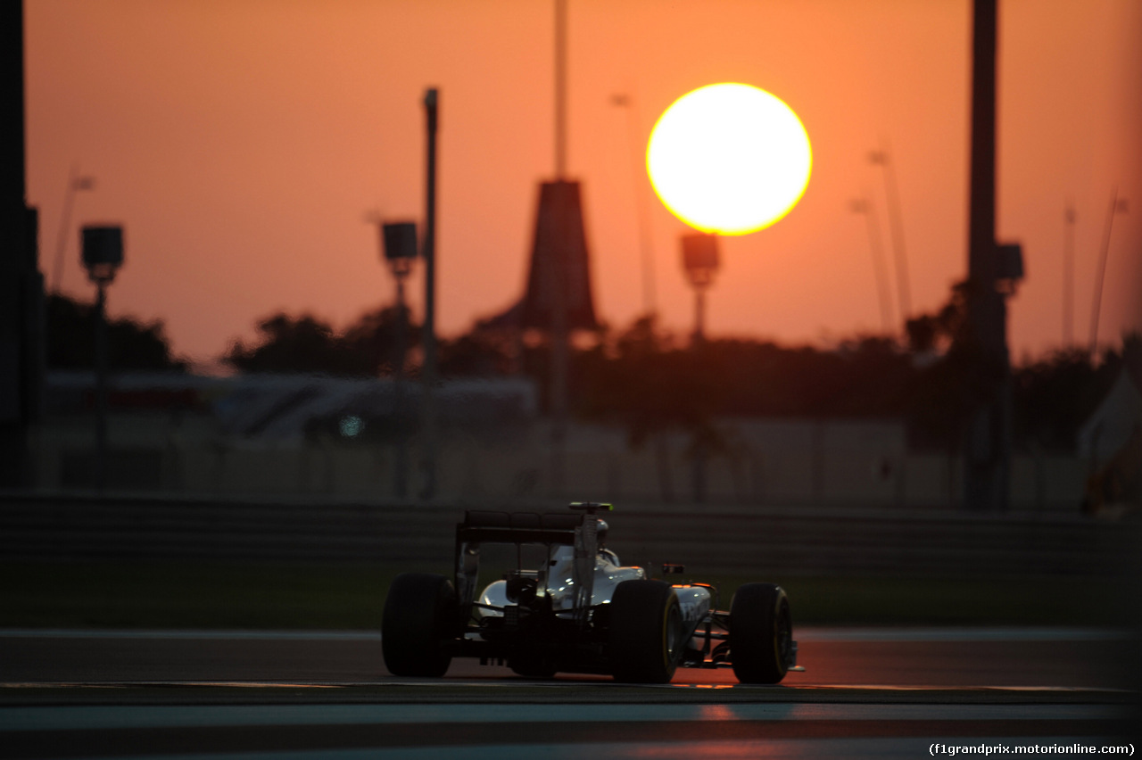 GP ABU DHABI, 21.11.2014 - Prove Libere 2, Nico Rosberg (GER) Mercedes AMG F1 W05