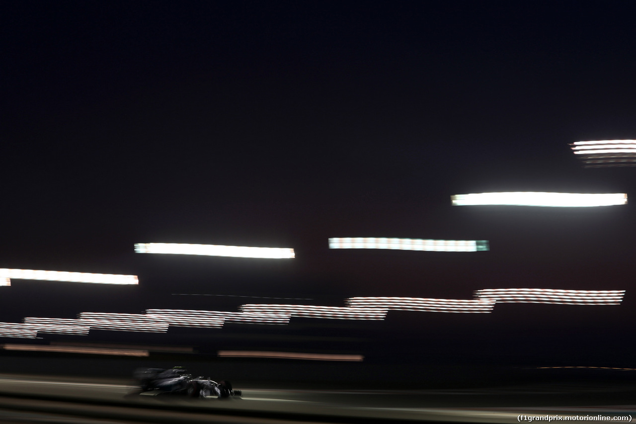 GP ABU DHABI, 21.11.2014 - Prove Libere 2, Nico Rosberg (GER) Mercedes AMG F1 W05