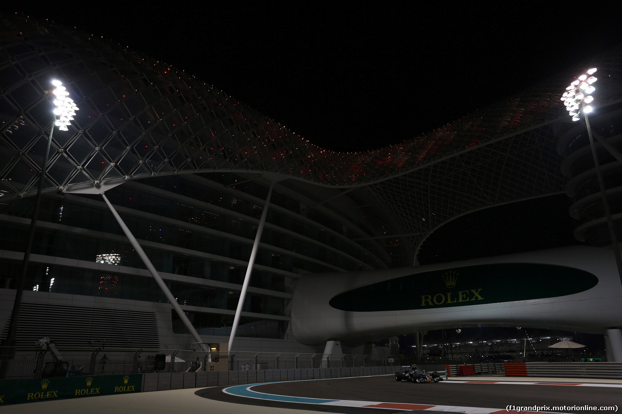 GP ABU DHABI, 21.11.2014 - Prove Libere 2, Nico Rosberg (GER) Mercedes AMG F1 W05