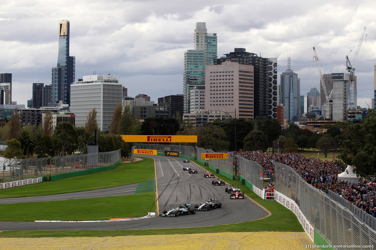 GP AUSTRALIA, 16.03.2014- Gara, Start of the race