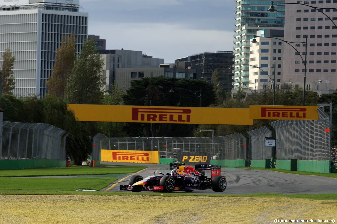 GP AUSTRALIA, 16.03.2014- Gara, Daniel Ricciardo (AUS) Red Bull Racing RB10