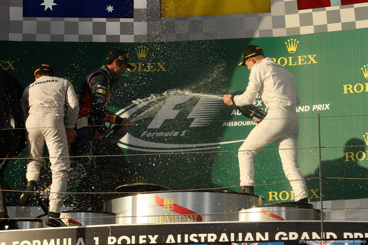 GP AUSTRALIA, 16.03.2014- Gara, 1st position Nico Rosberg (GER) Mercedes AMG F1 W05, secondo Daniel Ricciardo (AUS) Red Bull Racing RB10 e terzo Kevin Magnussen (DEN) McLaren Mercedes MP4-29