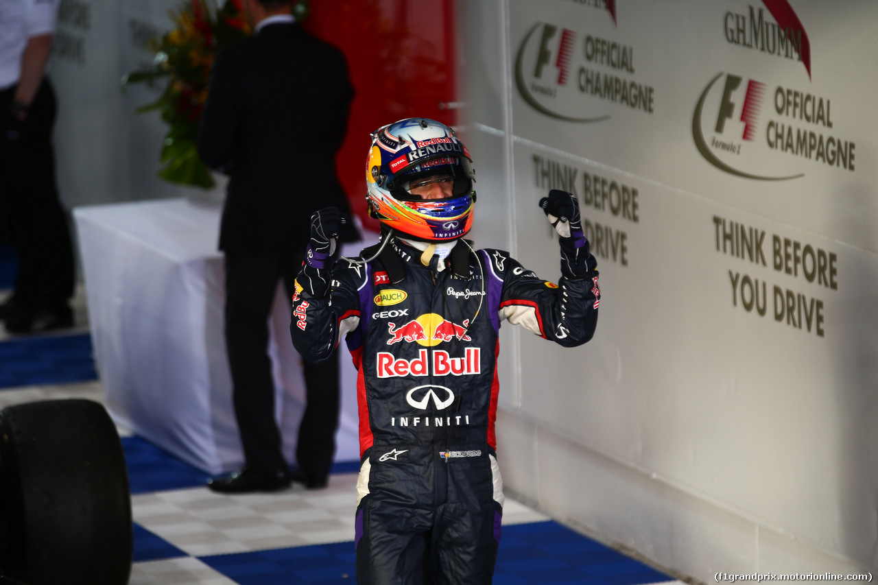 GP AUSTRALIA, 16.03.2014- Gara, secondo Daniel Ricciardo (AUS) Red Bull Racing RB10