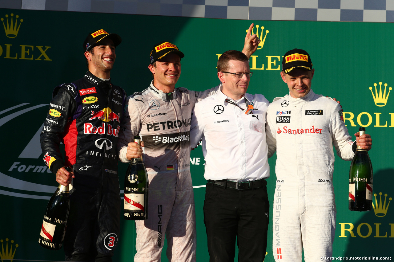 GP AUSTRALIA, 16.03.2014- Gara, 1st position Nico Rosberg (GER) Mercedes AMG F1 W05, secondo Daniel Ricciardo (AUS) Red Bull Racing RB10 e terzo Kevin Magnussen (DEN) McLaren Mercedes MP4-29