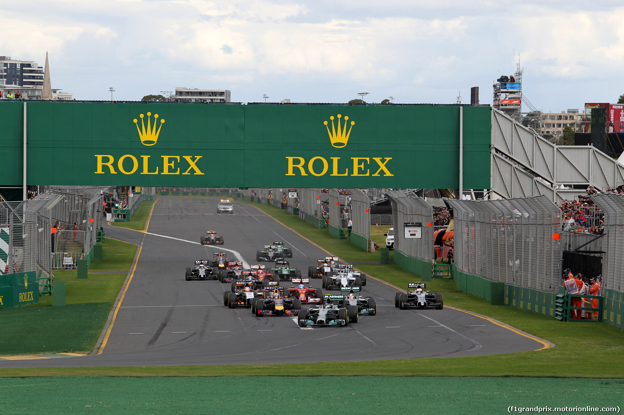 GP AUSTRALIA, 16.03.2014- Gara, Start of the race