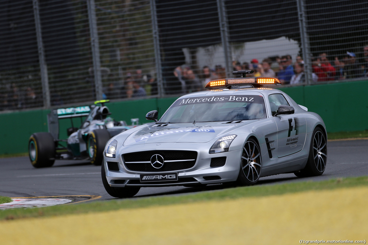 GP AUSTRALIA, 16.03.2014- Gara, The Safety car davanti a Nico Rosberg (GER) Mercedes AMG F1 W05