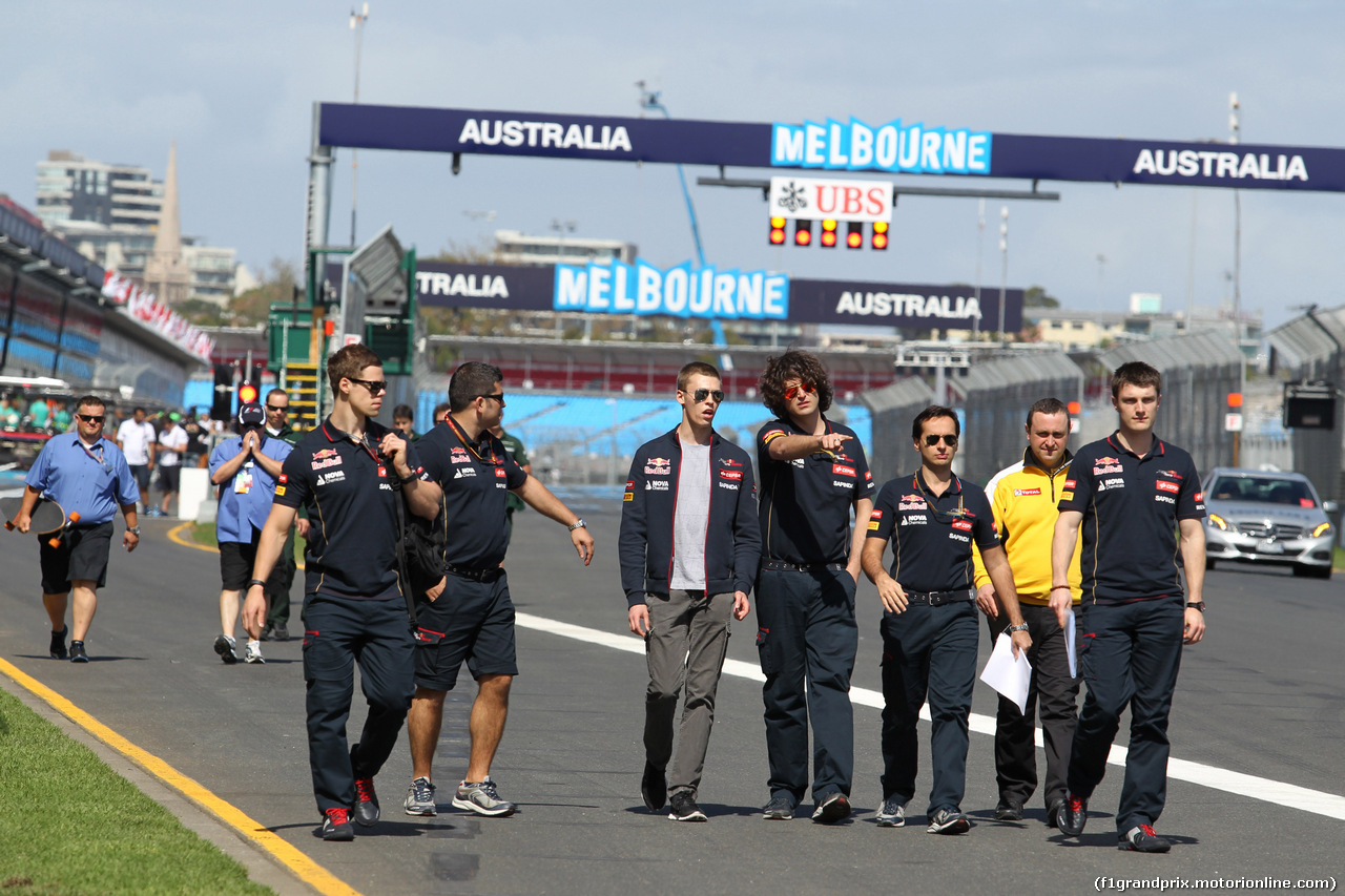 GP AUSTRALIA, 12.03.2014- Daniil Kvyat (RUS) Scuderia Toro Rosso STR9
