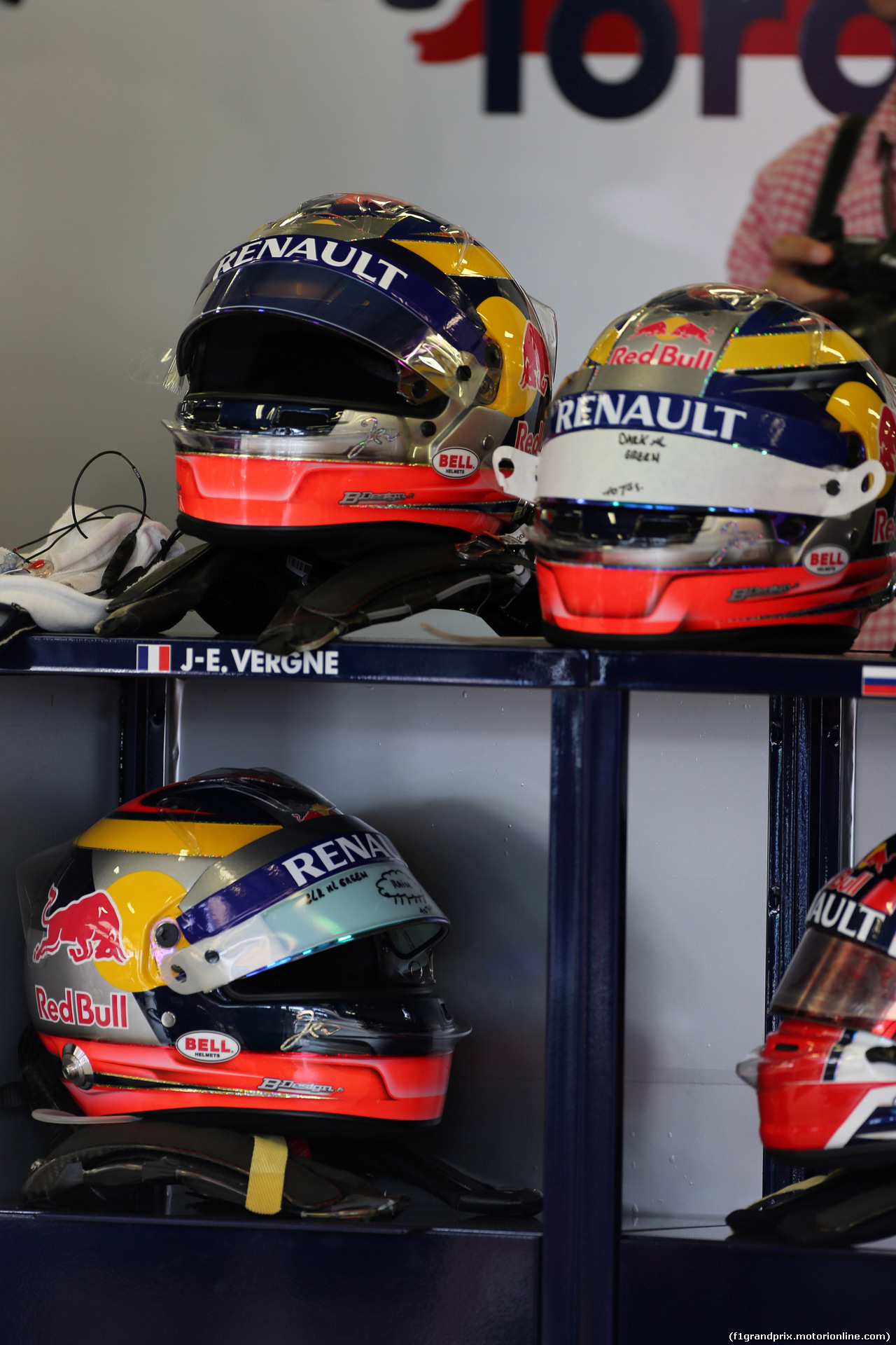 GP AUSTRALIA, 15.03.2014- Prove Libere 3, Toro rosso helmets