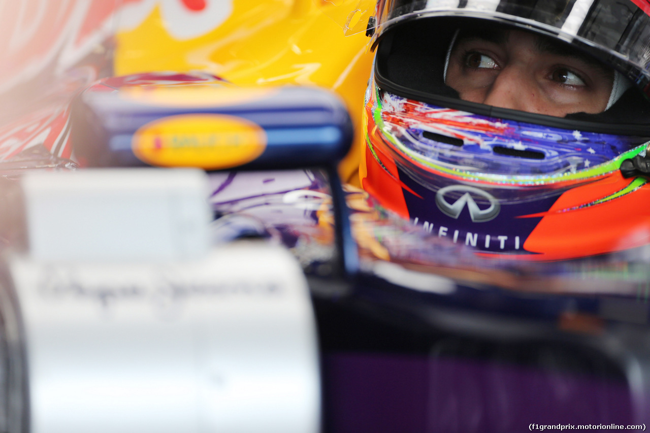 GP AUSTRALIA, 15.03.2014- Prove Libere 3, Daniel Ricciardo (AUS) Red Bull Racing RB10