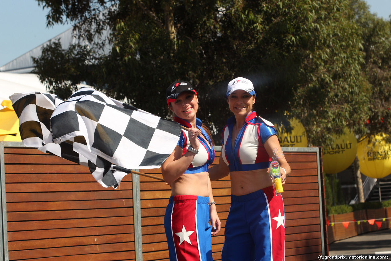 GP AUSTRALIA, 14.03.2014- Prove Libere 1, Ragazzas in the paddock