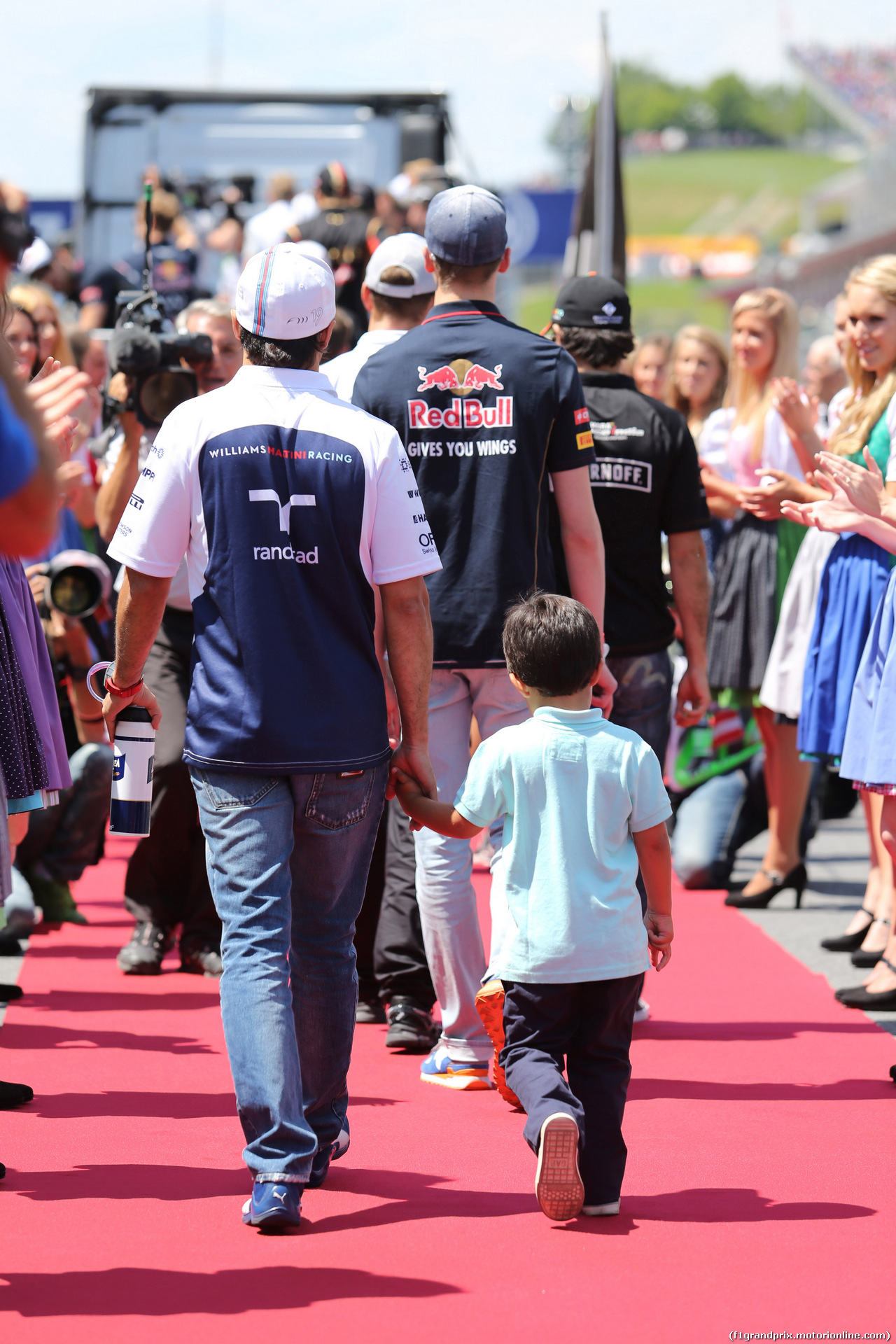 GP AUSTRIA, 22.06.2014- Felipe Massa (BRA) Williams F1 Team FW36 e his son Felipinho