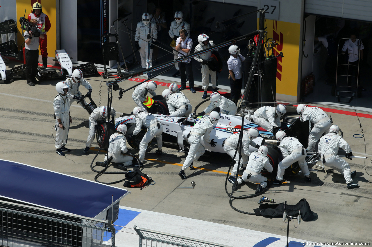 GP AUSTRIA, 22.06.2014- Gara, Pit stop, Felipe Massa (BRA) Williams F1 Team FW36
