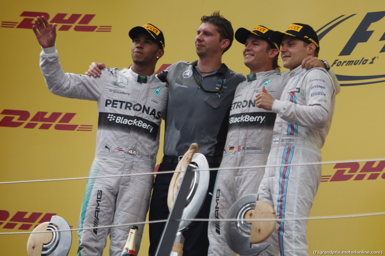 GP AUSTRIA, 22.06.2014- Gara, 1st position Nico Rosberg (GER) Mercedes AMG F1 W05, secondo Lewis Hamilton (GBR) Mercedes AMG F1 W05 e terzo Valtteri Bottas (FIN) Williams F1 Team FW36
