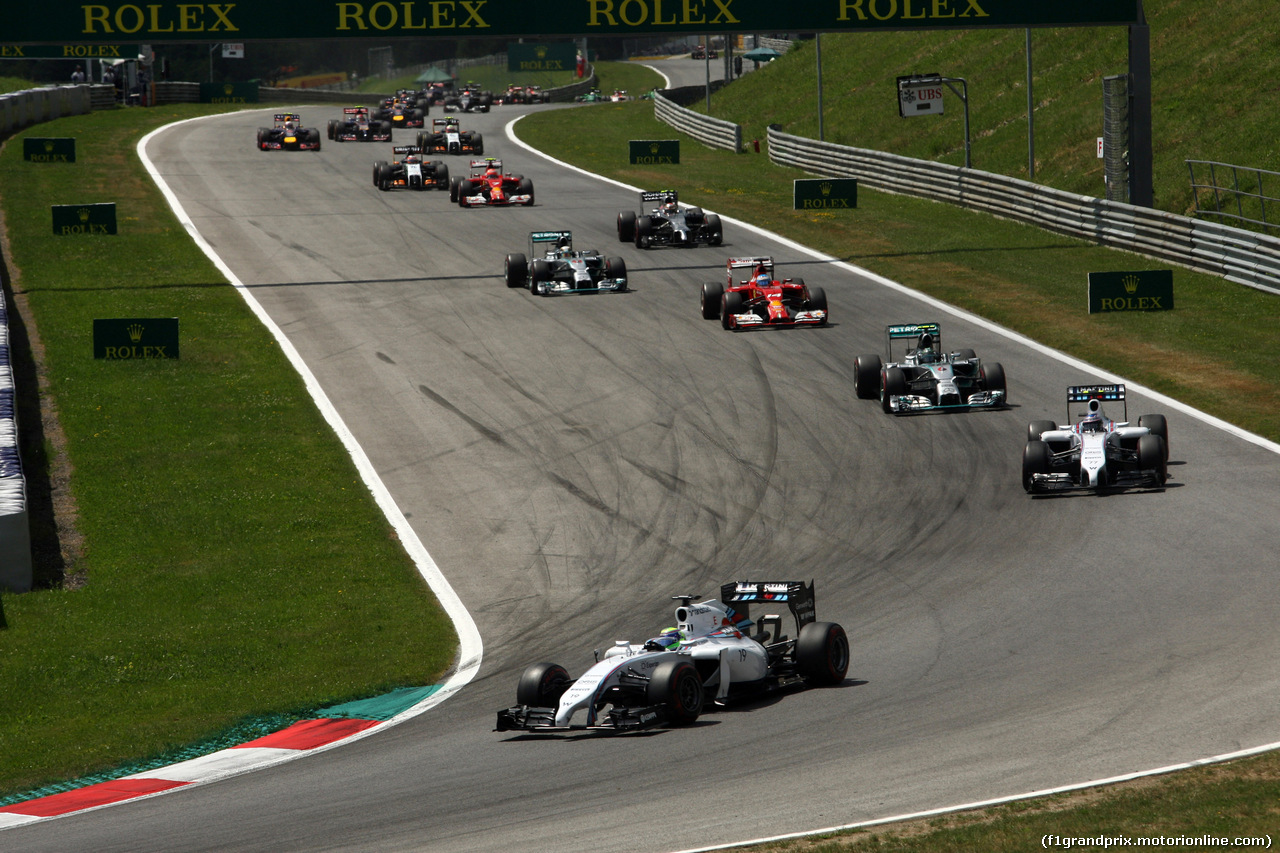 GP AUSTRIA, 22.06.2014- Gara, Felipe Massa (BRA) Williams F1 Team FW36 davanti a Valtteri Bottas (FIN) Williams F1 Team FW36