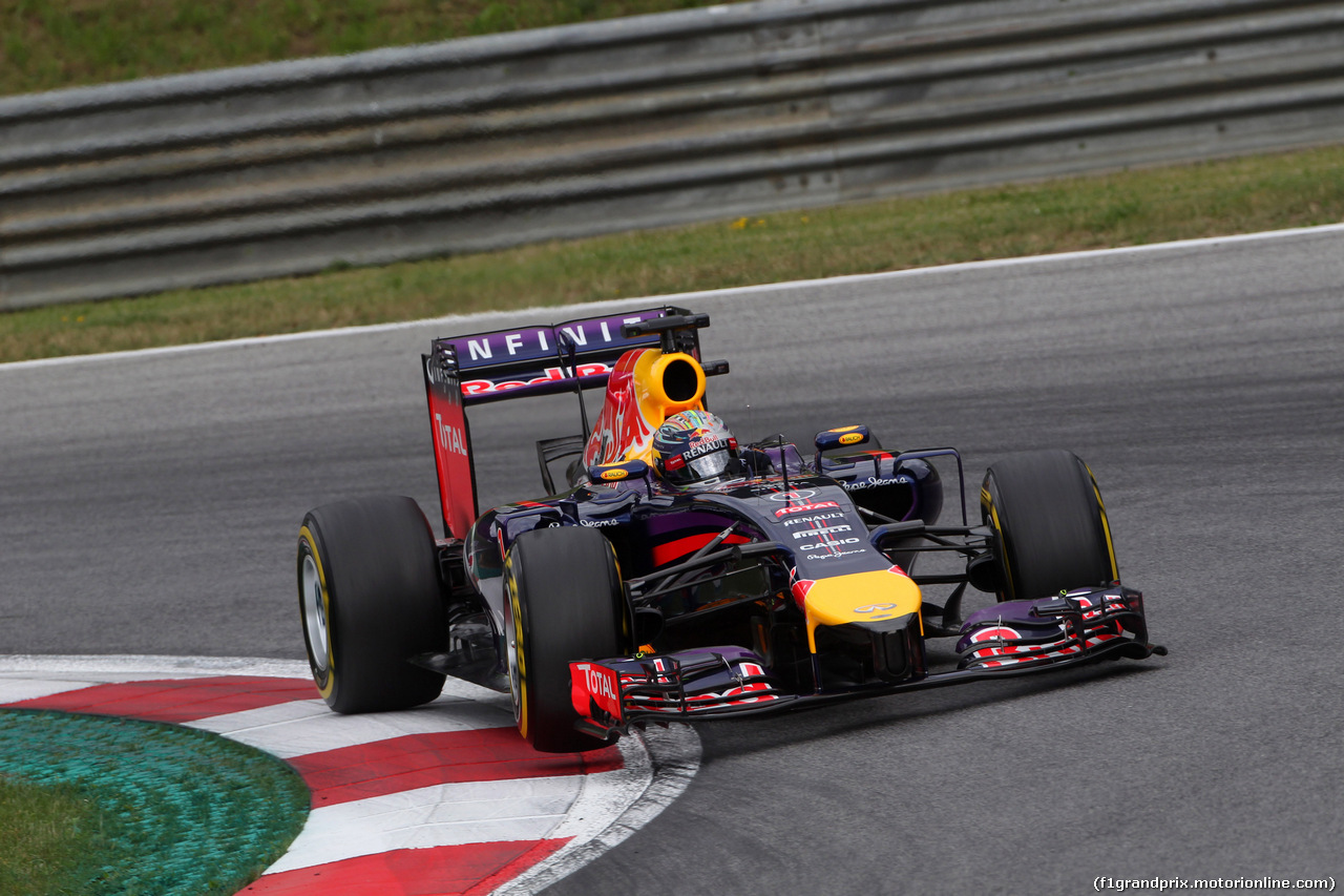GP AUSTRIA, 21.06.2014- Prove Libere 3, Sebastian Vettel (GER) Red Bull Racing RB10