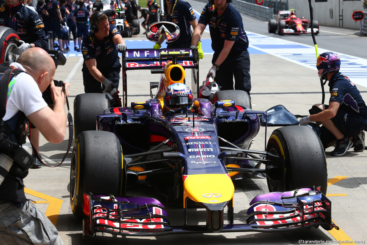GP AUSTRIA, 21.06.2014- Prove Libere 3, Daniel Ricciardo (AUS) Red Bull Racing RB10
