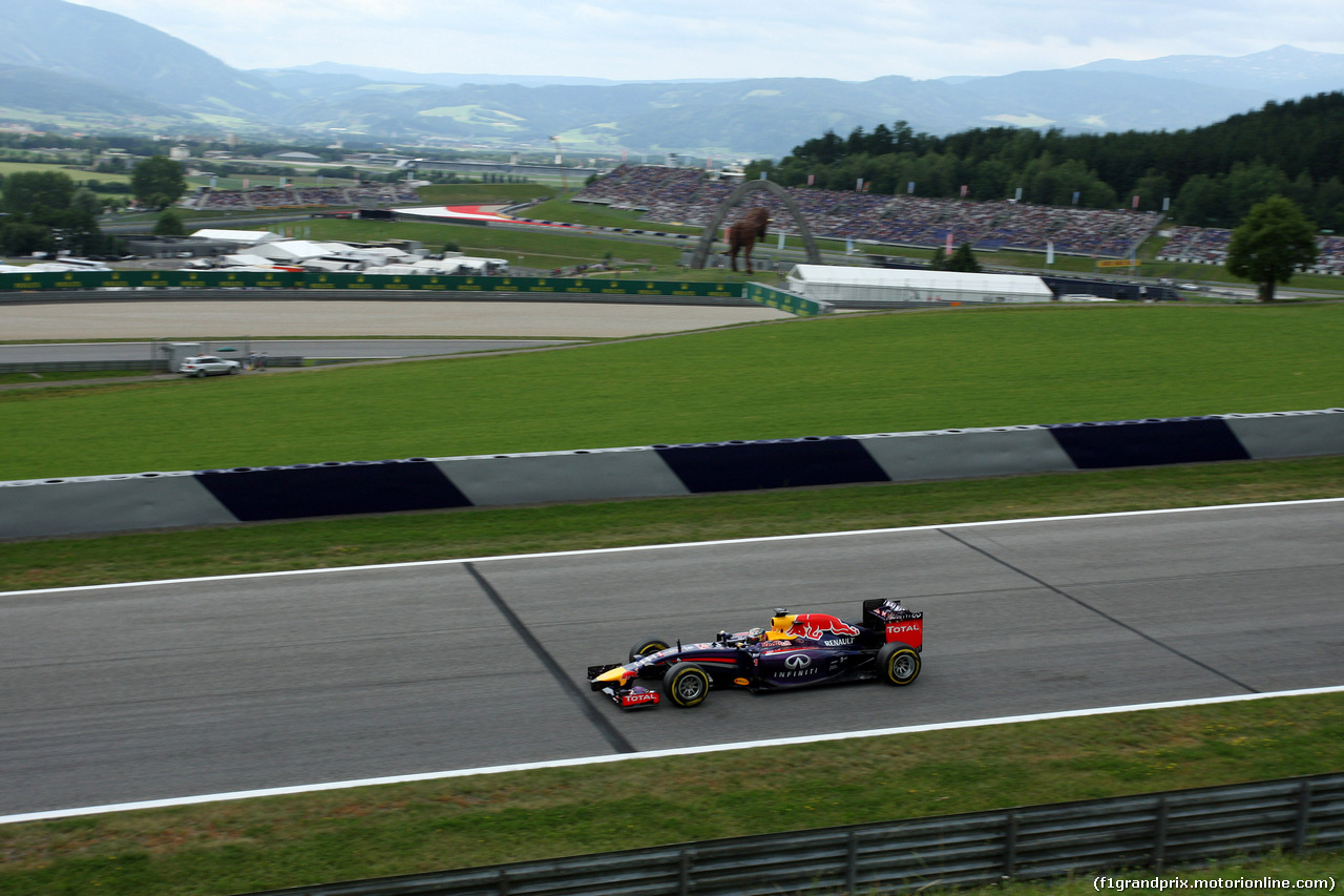 GP AUSTRIA, 21.06.2014- Prove Libere 3, Sebastian Vettel (GER) Red Bull Racing RB10