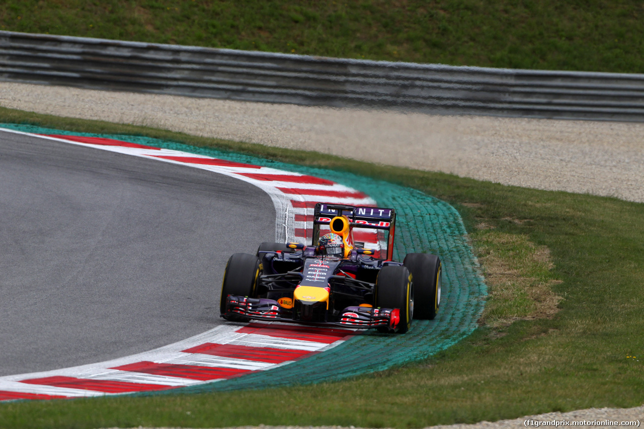 GP AUSTRIA, 21.06.2014- Prove Libere 3, Sebastian Vettel (GER) Red Bull Racing RB10