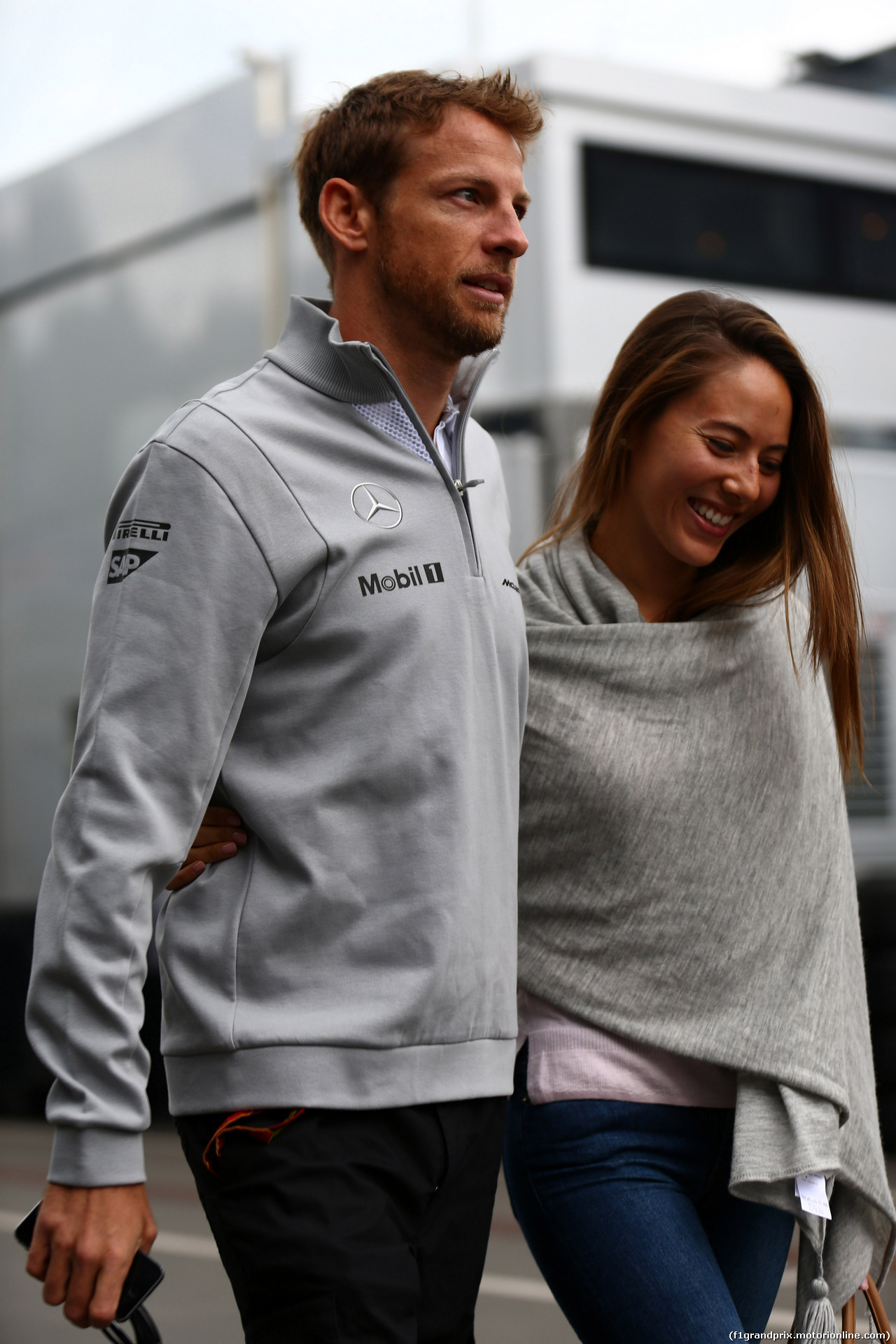 GP AUSTRIA, 20.06.2014- Jenson Button (GBR) McLaren Mercedes MP4-29 e Domenica Jessica Michibata (GBR)