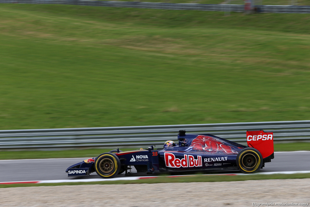 GP AUSTRIA, 20.06.2014- Prove Libere 1, Jean-Eric Vergne (FRA) Scuderia Toro Rosso STR9