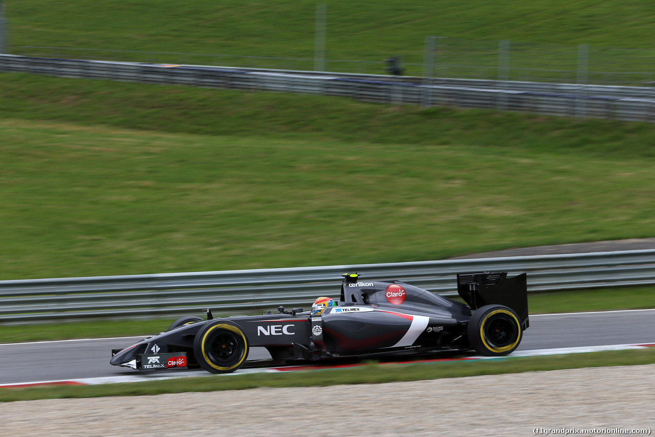 GP AUSTRIA, 20.06.2014- Prove Libere 1, Esteban Gutierrez (MEX), Sauber F1 Team C33