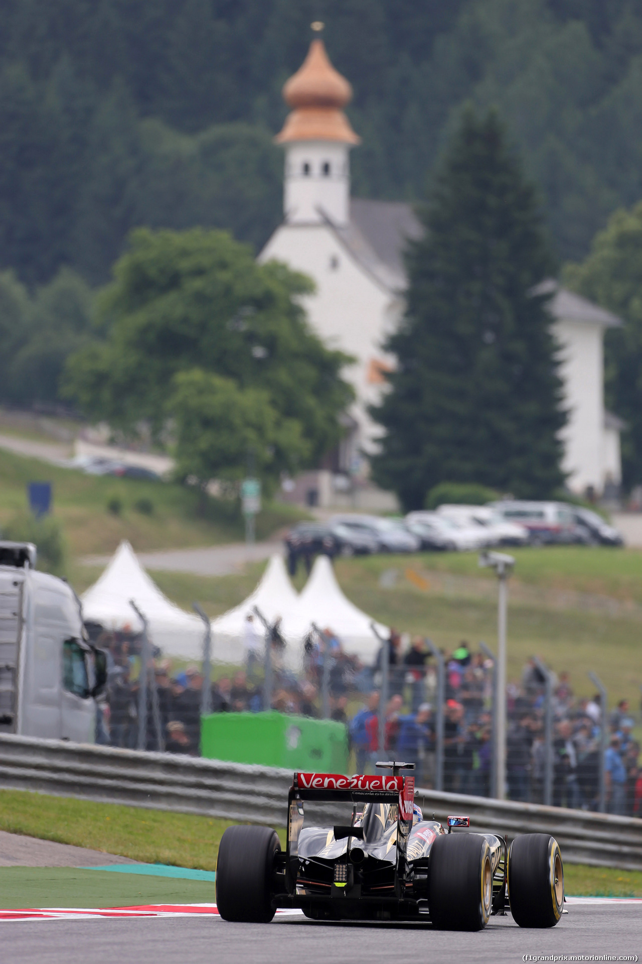 GP AUSTRIA, 20.06.2014- Prove Libere 1, Romain Grosjean (FRA) Lotus F1 Team E22