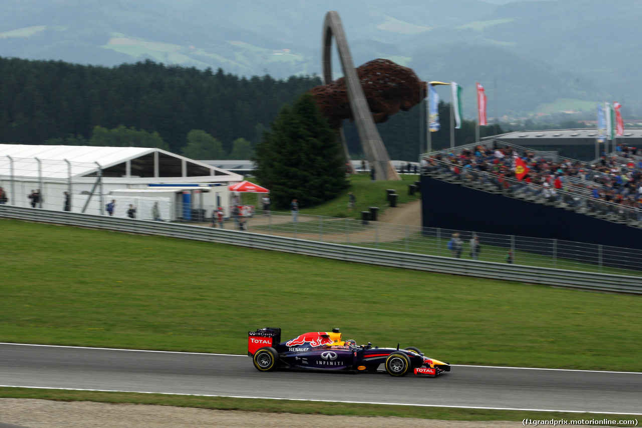 GP AUSTRIA, 20.06.2014- Prove Libere 1, Sebastian Vettel (GER) Red Bull Racing RB10