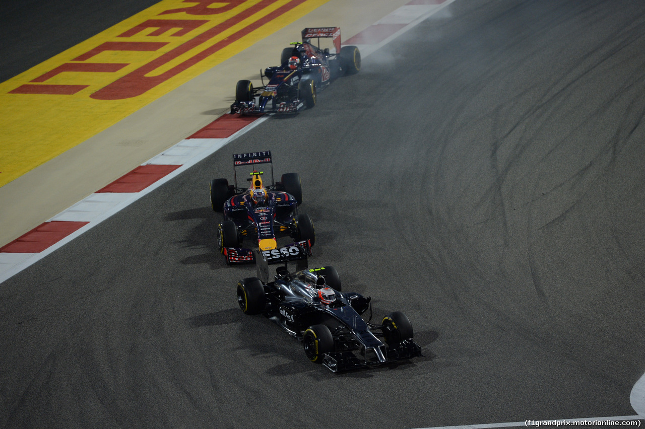 GP BAHRAIN, 06.04.2014- Gara, Kevin Magnussen (DEN) McLaren Mercedes MP4-29