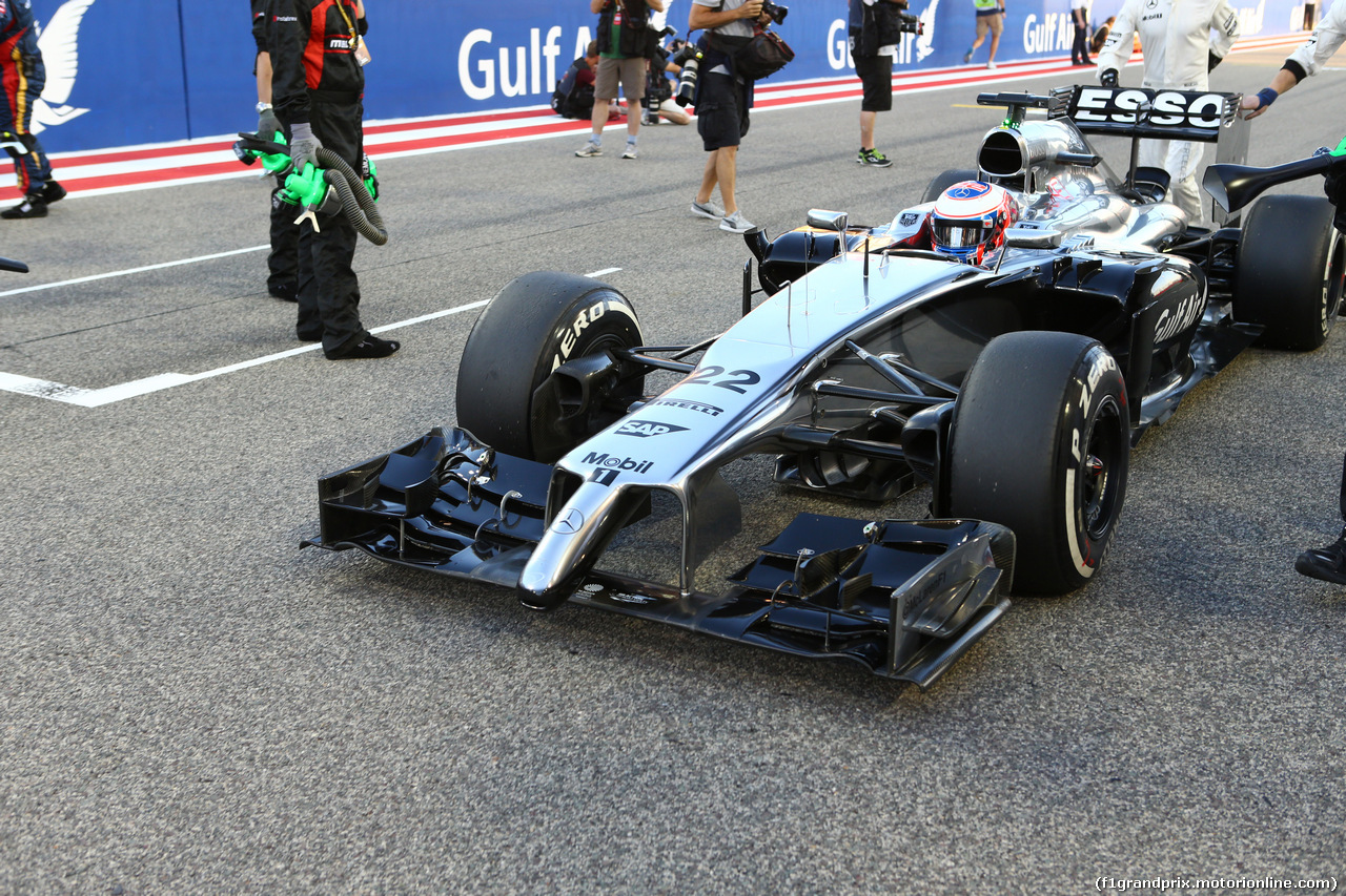 GP BAHRAIN, 06.04.2014- Gara, Jenson Button (GBR) McLaren Mercedes MP4-29