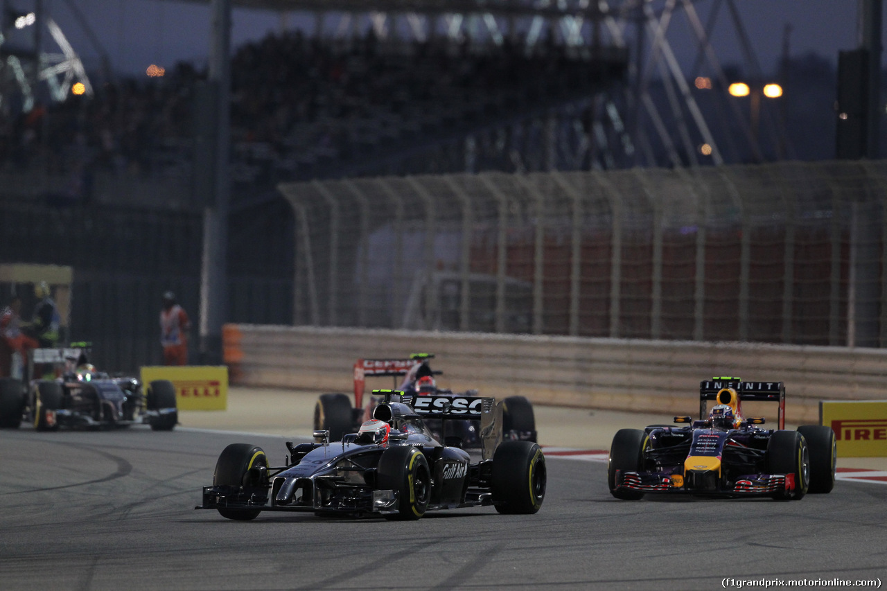 GP BAHRAIN, 06.04.2014- Gara, Kevin Magnussen (DEN) McLaren Mercedes MP4-29